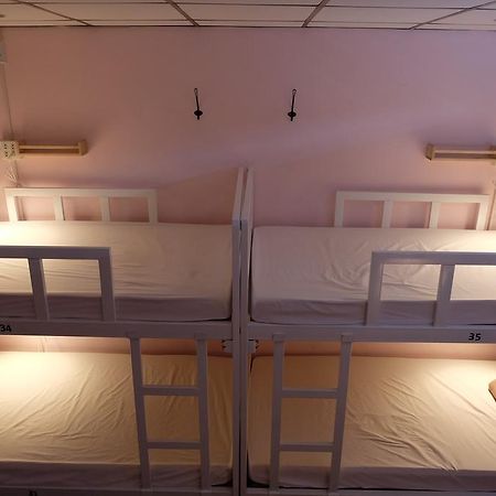 Tiny Hostel Μπανγκόκ Εξωτερικό φωτογραφία