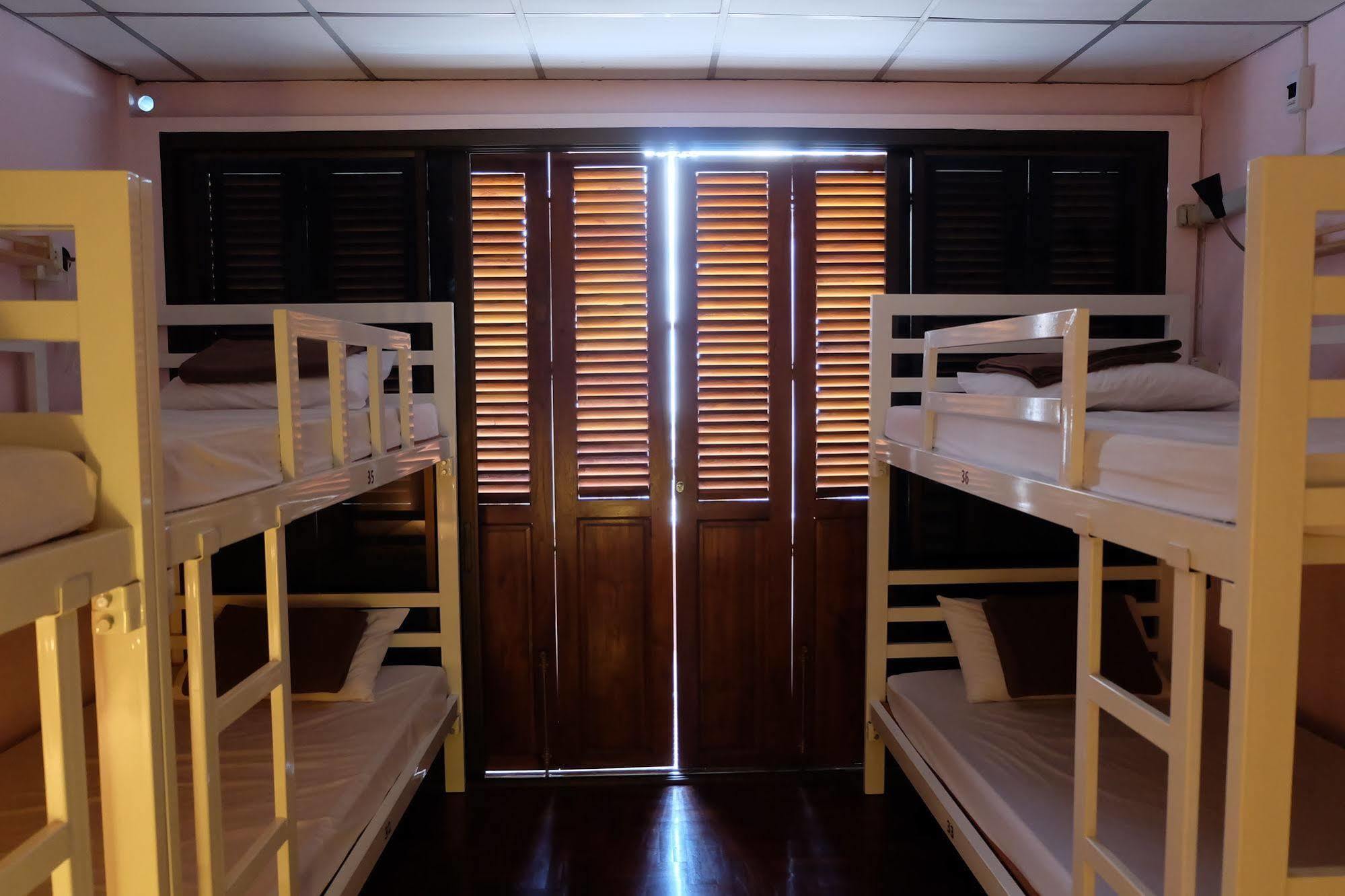Tiny Hostel Μπανγκόκ Εξωτερικό φωτογραφία