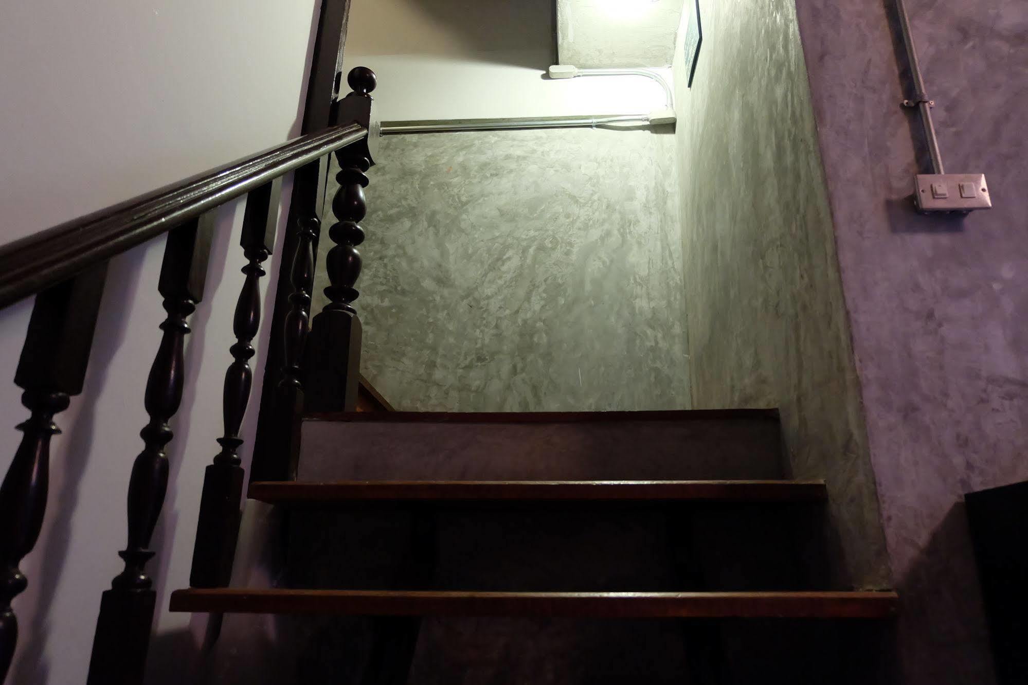 Tiny Hostel Μπανγκόκ Εξωτερικό φωτογραφία